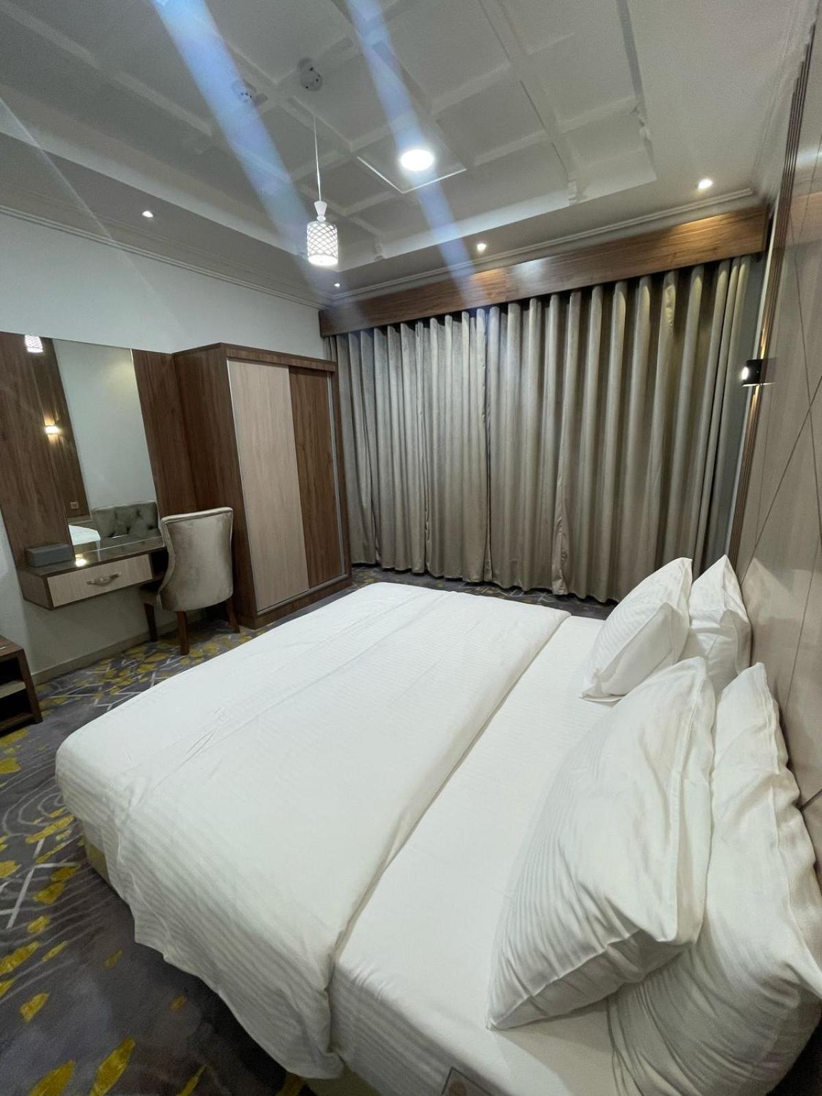 أبها ريجنسي Hotell Eksteriør bilde